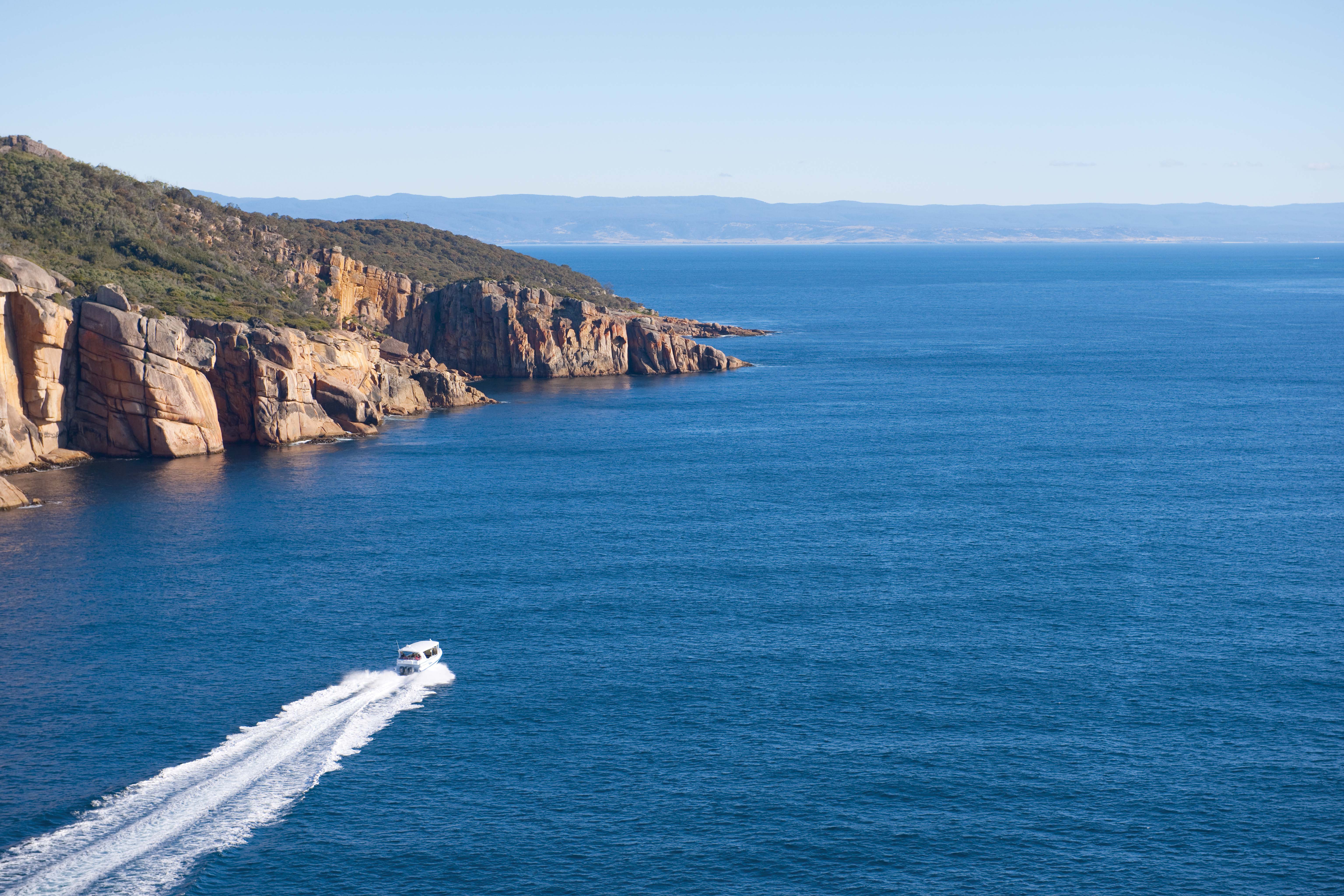 Saffire-Freycinet_Tasmania_Schouten-Island-Experience-1 - Click to view larger version