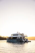 On-Board_Odalisque-III_Southwest-Tasmania_Scenery_Bathurst-Harbour-Vertical_cLean-Timms - Click to view larger version