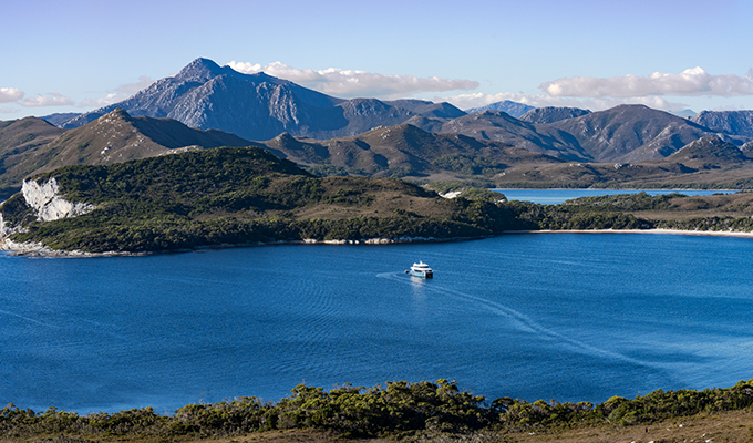 Coast-to-Coast Luxury: An Exclusive Tasmanian Expedition