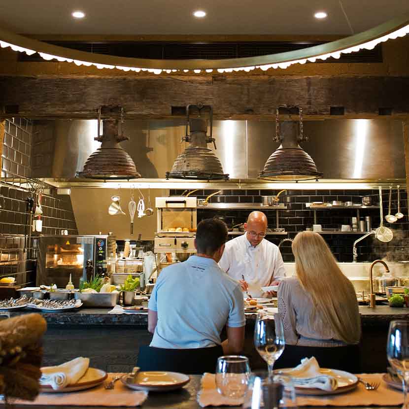 Chefs Table Dining Experience - Luxurylodgesofaustralia.com.au