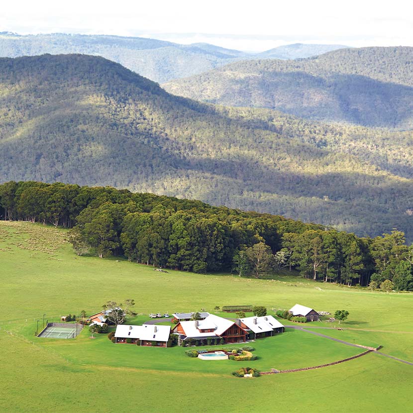 Spicers Peak Lodge