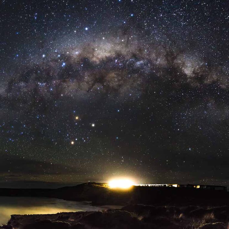 Stargazing At Southern Ocean Lodge