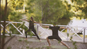 Lake-House_Daylesford_Yoga-by-the-Lake