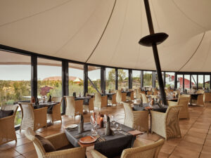 Longitude-131_Ayers-Rock-Uluru_Restaurant