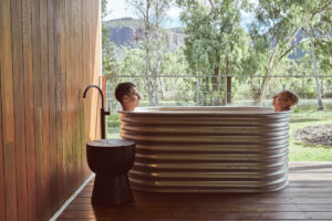 Mt-Mulligan-Lodge_Northern-Outback-Queensland_Outdoor-Tub