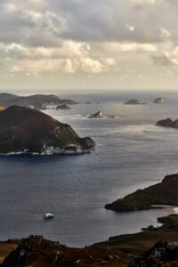 On-Board_Odalisque-III_Southwest-Tasmania_Scenery_Port-Davey_cTim-Grey-scaled