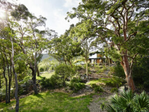 Pretty-Beach-House_Bouddi-Peninsula_Lodge-Bushland
