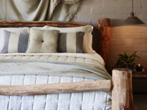 Pretty-Beach-House_Bouddi-Peninsula_Retreat-Bed