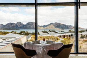 Saffire_Freycinet_Restaurant-Table-View