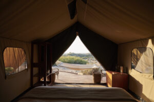 Sal-Salis_Ningaloo-Reef_Suite-Tent-Internal-Hammock-View_LLoA