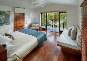 Silky-Oaks-Lodge_The-Daintree_Riverhouse-Suite