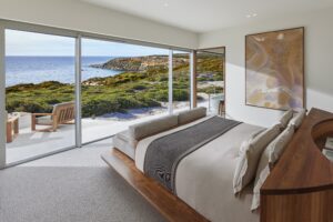 Southern-Ocean-Lodge-Kangaroo-Island-Lodge-Ocean-Pavilion-West-Bedroom-cGeorgeApostolidis