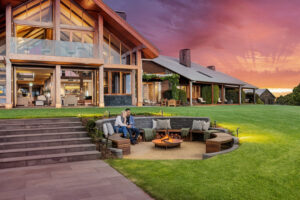 Spicers-Peak-Lodge_Scenic-Rim-Queensland_Firepit_Surrounds