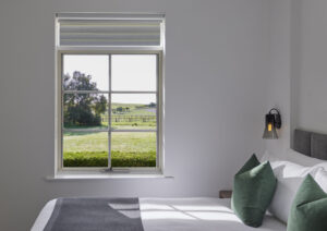 The-Louise_Barossa-Valley_Bedroom5_cGeorge-Apostolidis-scaled