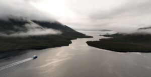 On-Board_Odalisque-III_Southwest-Tasmania_Experience-Scenery-Aerial-cIdeasBanq-83000x1540