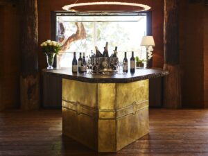 Pretty-Beach-House_Sydney-Surrounds_Dining-Bar