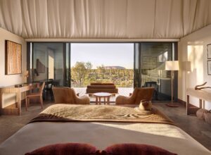 Longitude-131_Ayers-Rock-Uluru_Suite-Luxury-Tent-Views