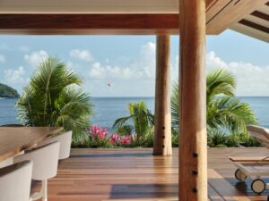 Orpheus-Island-Lodge_Great-Barrier-Reef_Pelorus-Private-Island_Lodge-Bar-Lounge-Ocean-View