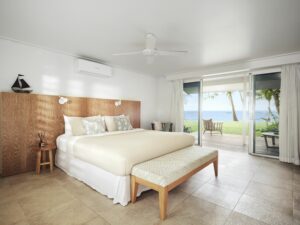 Orpheus-Island-Lodge_Great-Barrier-Reef_Suite-Bedroom