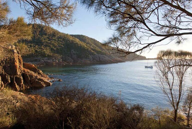 Freycinet Bays & Capes Walk